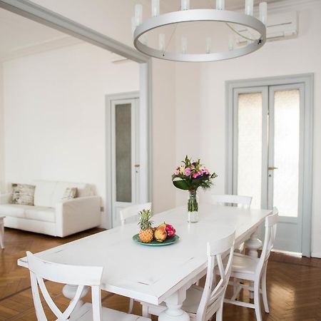 Adelaide Central Apartment Milan Luaran gambar