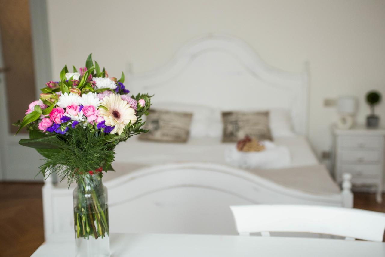 Adelaide Central Apartment Milan Luaran gambar