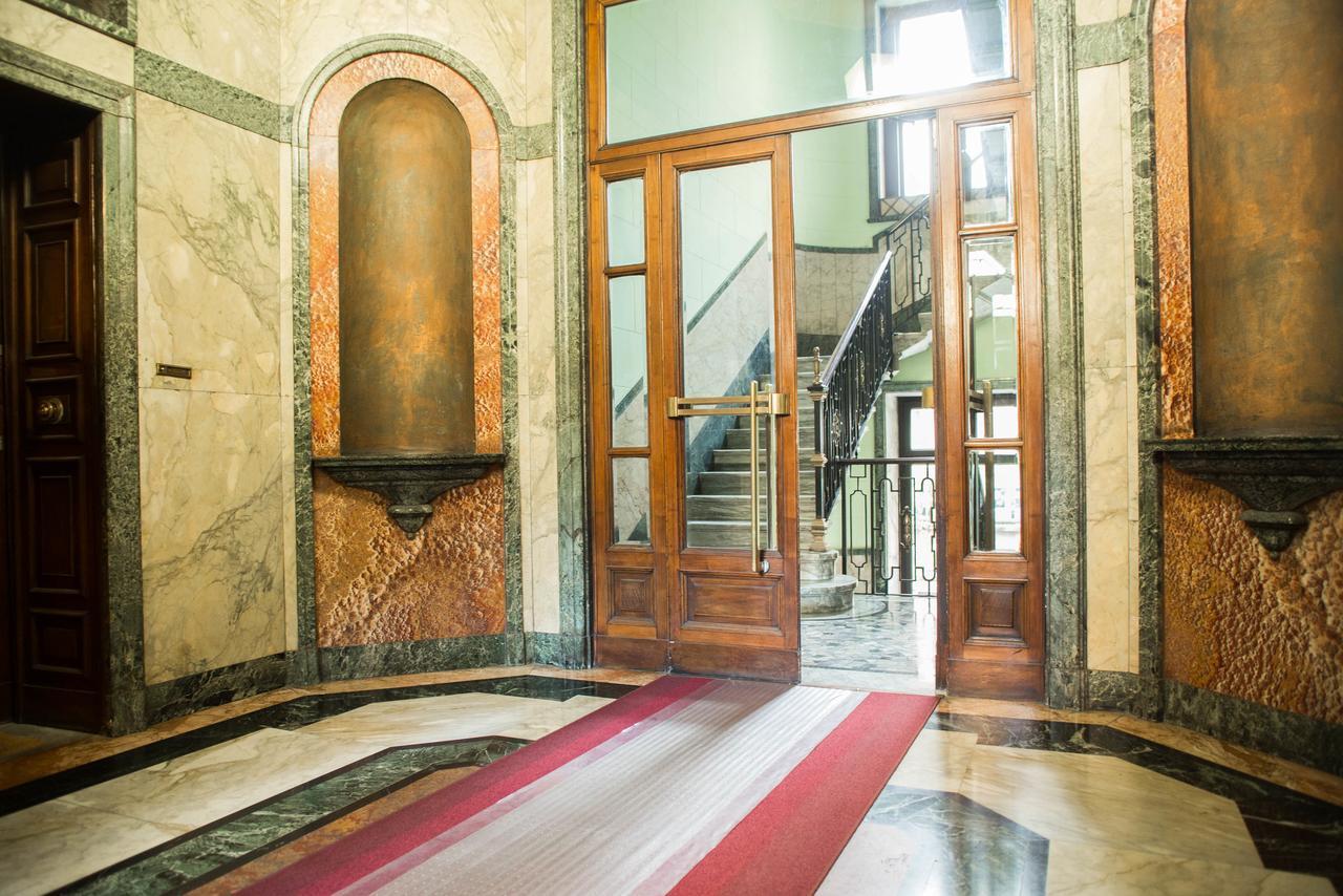 Adelaide Central Apartment Milan Luaran gambar